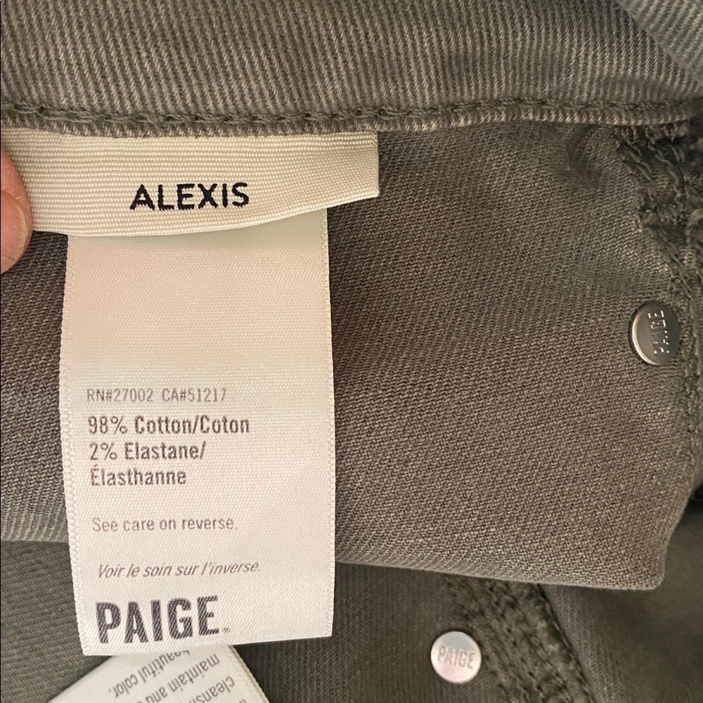 PAIGE NWT Alexis High Rise Barrel Leg Cargo Jeans - Picture 13 of 16